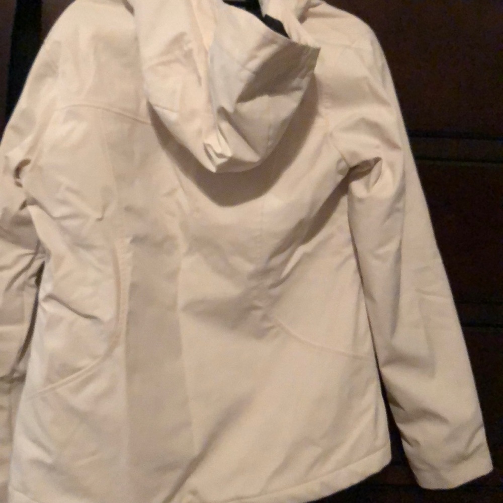 North face winter coat - Picture 5 of 6